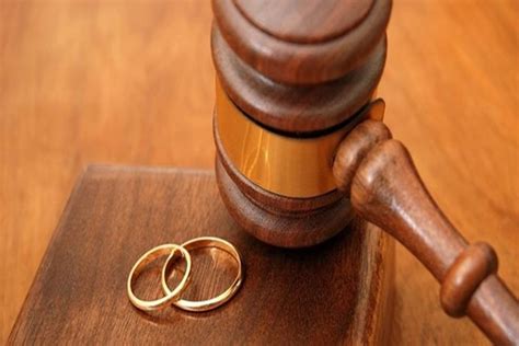 Boşanma davası için ücretsiz avukat talebi